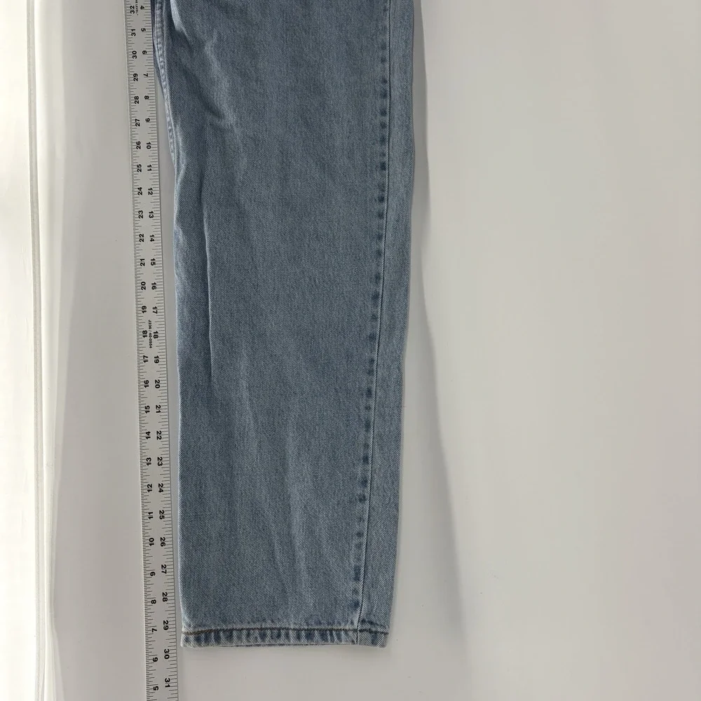 Vintage 90s Levis Relaxed Fit Light Wash Jeans Casual Denim Men 36X30 (34X29)
